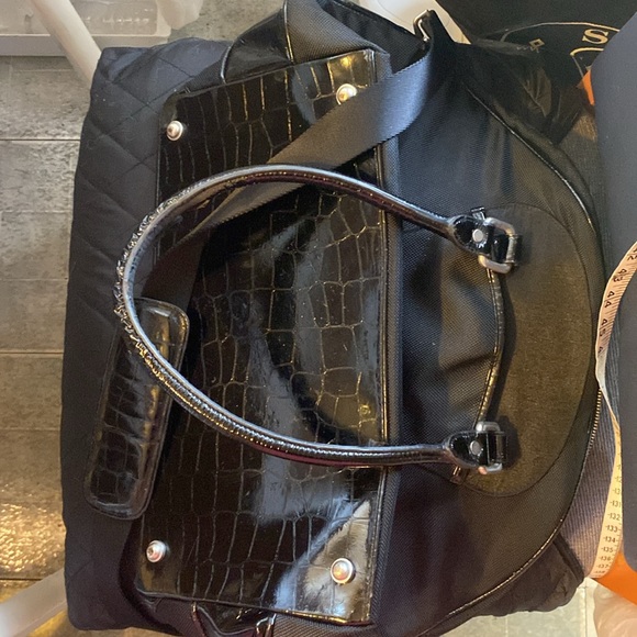 Lululemon 🌸  Duffel Bag / gym bag / Laptop bag / vacation carry-on, etc … - Picture 9 of 14